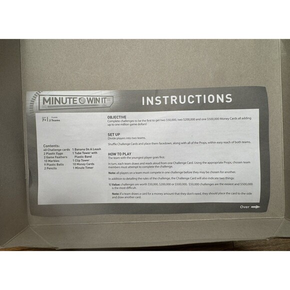 Minute To Win It Mattel Family Board Game CBS 2011 - Picture 11 of 14